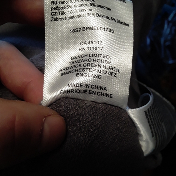 Bench Men's/Unisex Medium Grey Black and White Crewneck Sweater - Picture 16 of 16